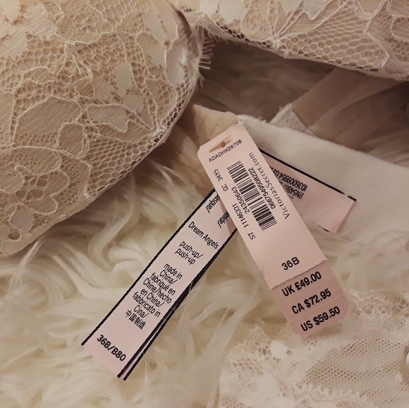 (VICTORIA'S SECRET) Dream Angels Bra & Thong Set - Picture 5 of 6